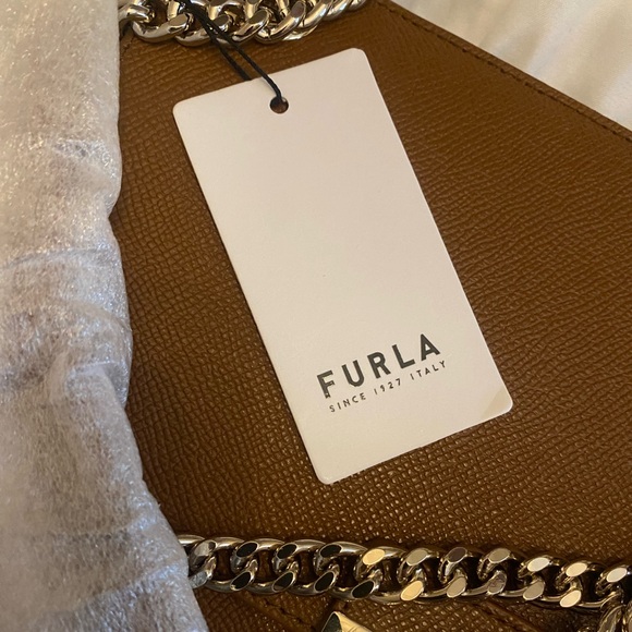 Furla Bella Medium Cognac Saffiano Leather Crossbody/Shoulder Bag Full Inclusion - Picture 5 of 6